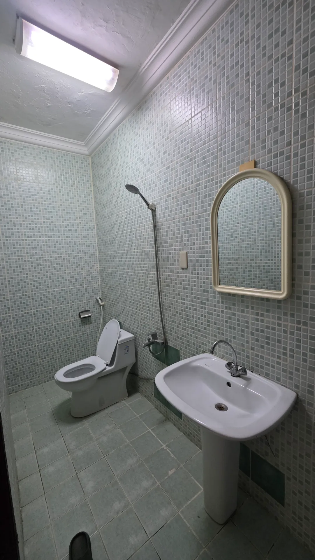 🏡 Spacious 4-Bedroom Apartment | Near Dossary Hospital | First Floor | Family Building | Al Janubiyah – Al Khobar thumbnail 10