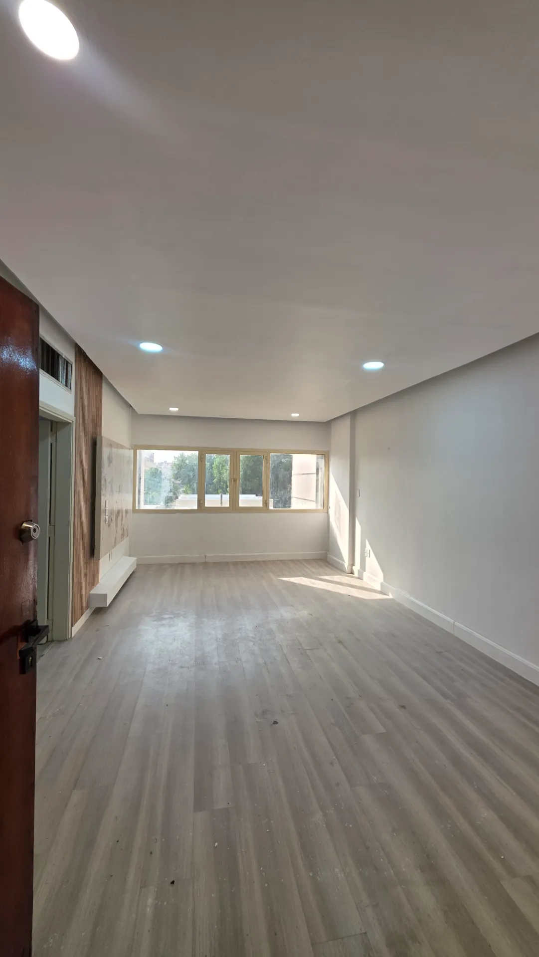 🏡 Spacious 2-Bedroom Apartment | Near Jarir Bookstore | Balcony | Central AC | Third Floor | Al Shamaliyah – Al Khobar thumbnail 2